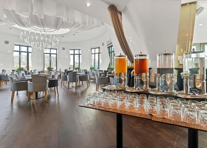 Dancing House - Tancici Dum Hotel