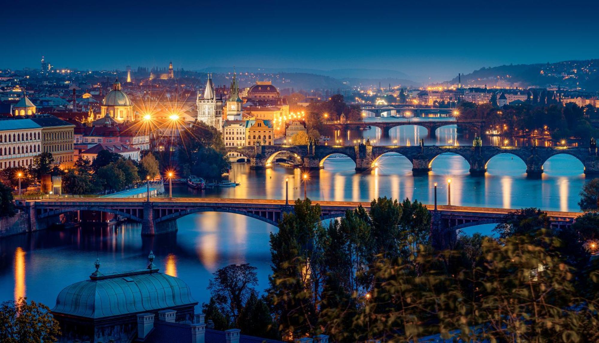 Dancing House - Tancici Dum 4* Prague